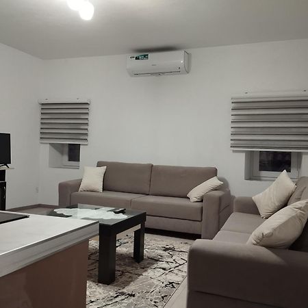 Erteo Guest House Pogradec Buitenkant foto