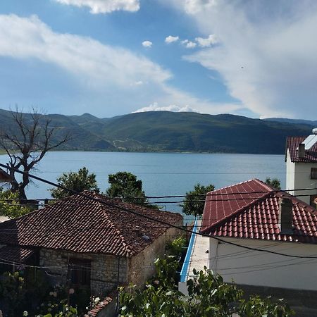 Erteo Guest House Pogradec Buitenkant foto