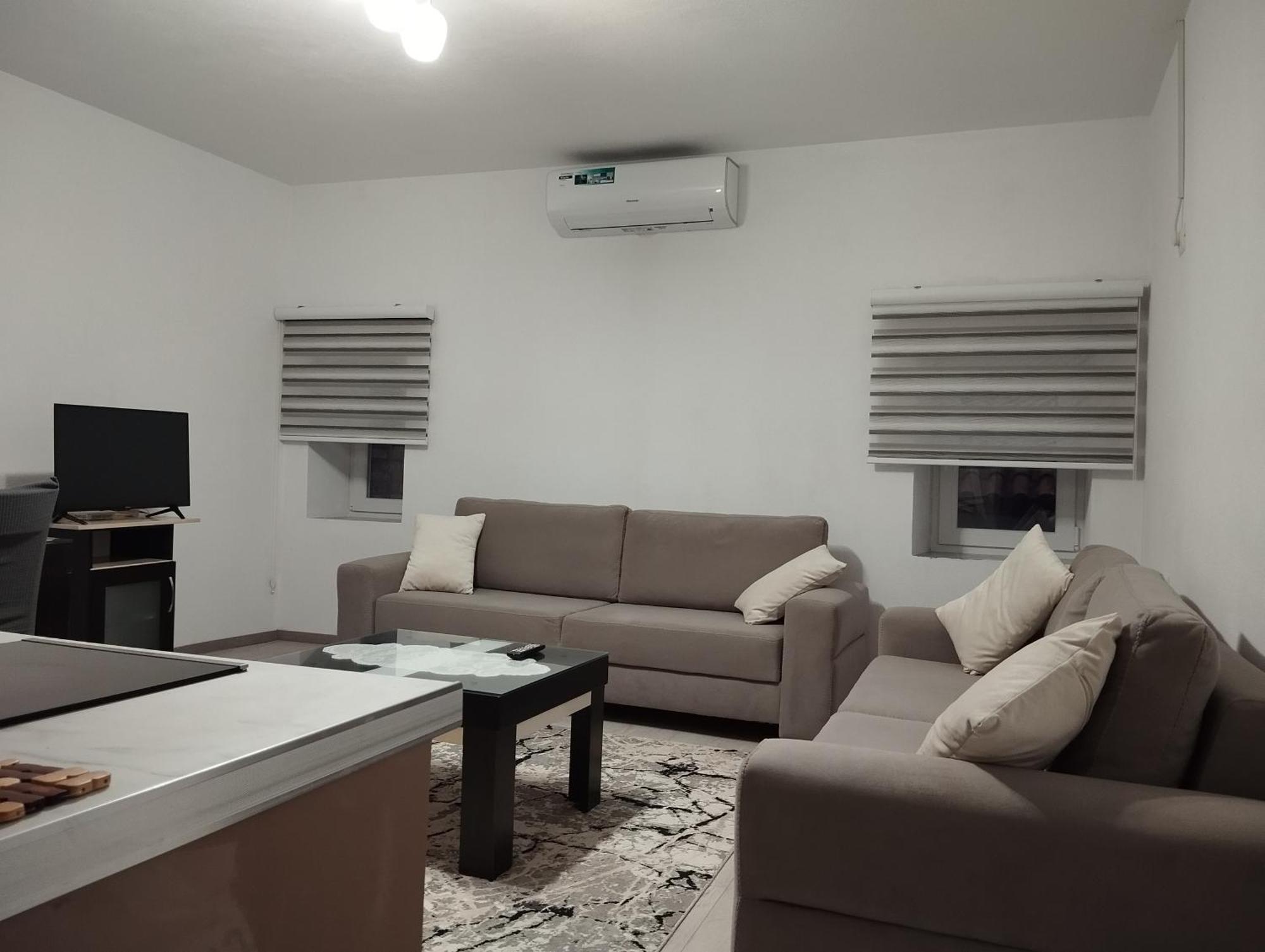 Erteo Guest House Pogradec Buitenkant foto